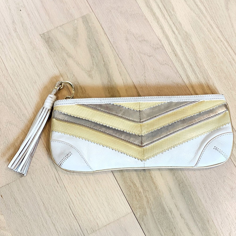 Summer must have genuine leather DONNA KARAN Clutch